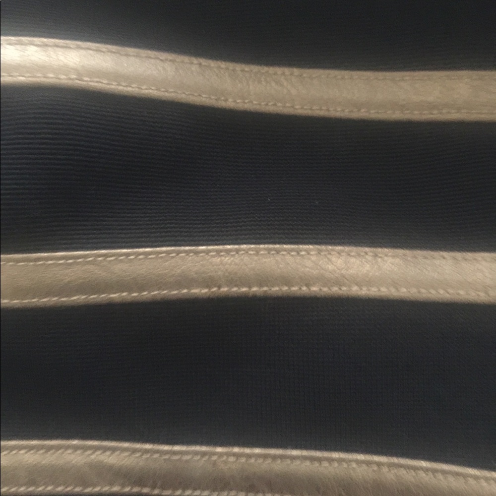 Backless top - Picture 2 of 4